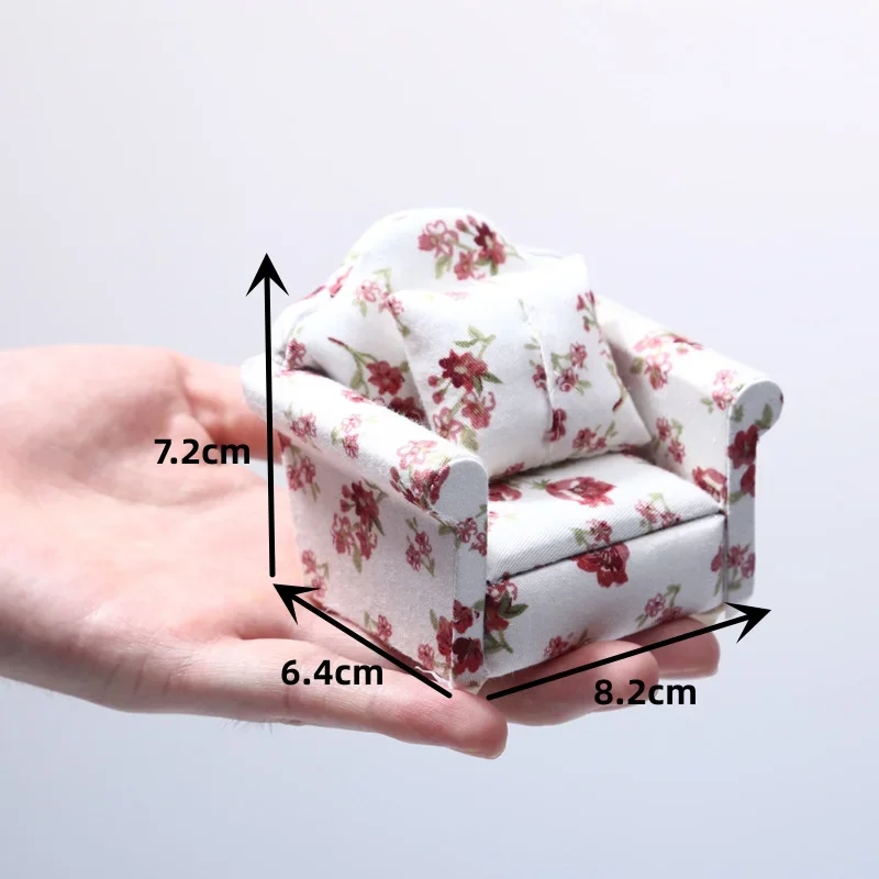 Floral Print Mini Guinea Pig Sofa Bed - Adorable, Cozy, and Soft Small Animal Furniture - Super Cute Sleeping Couch for Hamsters