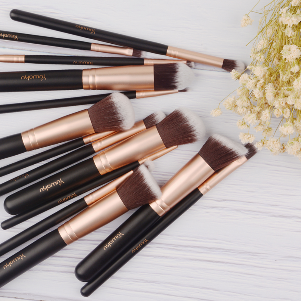 14pcs Makeup Brush Set Pro Eyeshadow Foundation Powder Blush Lip Brushes Tools