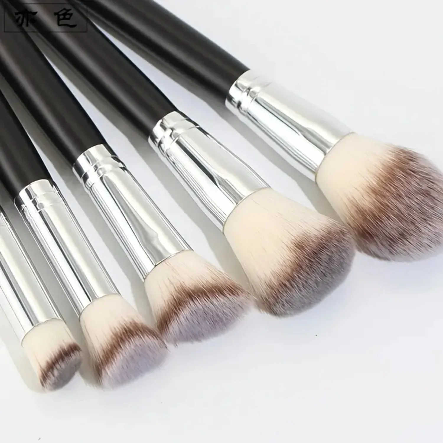 Complete 14PCS Makeup Brush Set for Perfect Power Blusher, Eyeshadow, Highlight & Bronzer Application Bronzers High end makeup