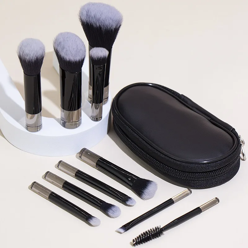 10-Piece Mini Makeup Brush Set with Storage Bag - Portable, High-Quality Cosmetic Brushes for Versatile Makeup Application