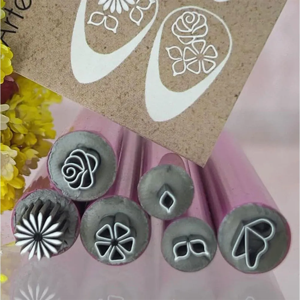 6PCS Nail Art Stamp Pen Set Floral Butterfly Pattern Nail Graffiti Pen Nail Art Designs Nails Stamper Printer Manicure Tools