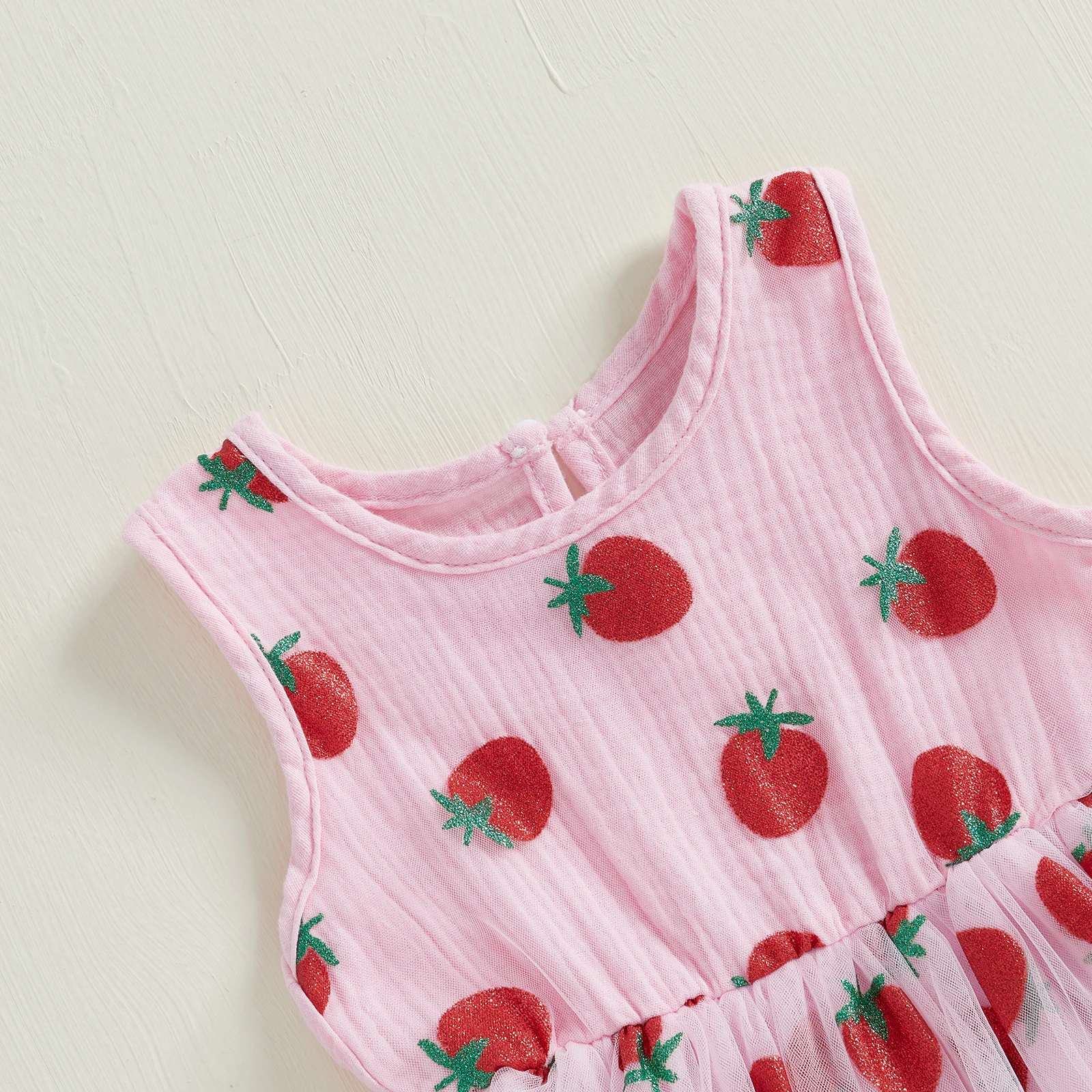 Infant Baby Girls Sleeveless Floral Birthday Dress Princess Children Strawberry Print Layered Mesh Summer Fluffy Dresses Clothes