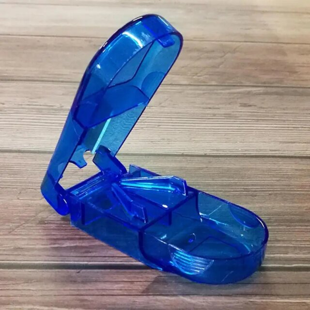 Pill Cutter Personal Vitamin And Pill Cutter Travel Sized Medicine Crusher For Men And Women Detachable Multi Purpose Pill - Image 5